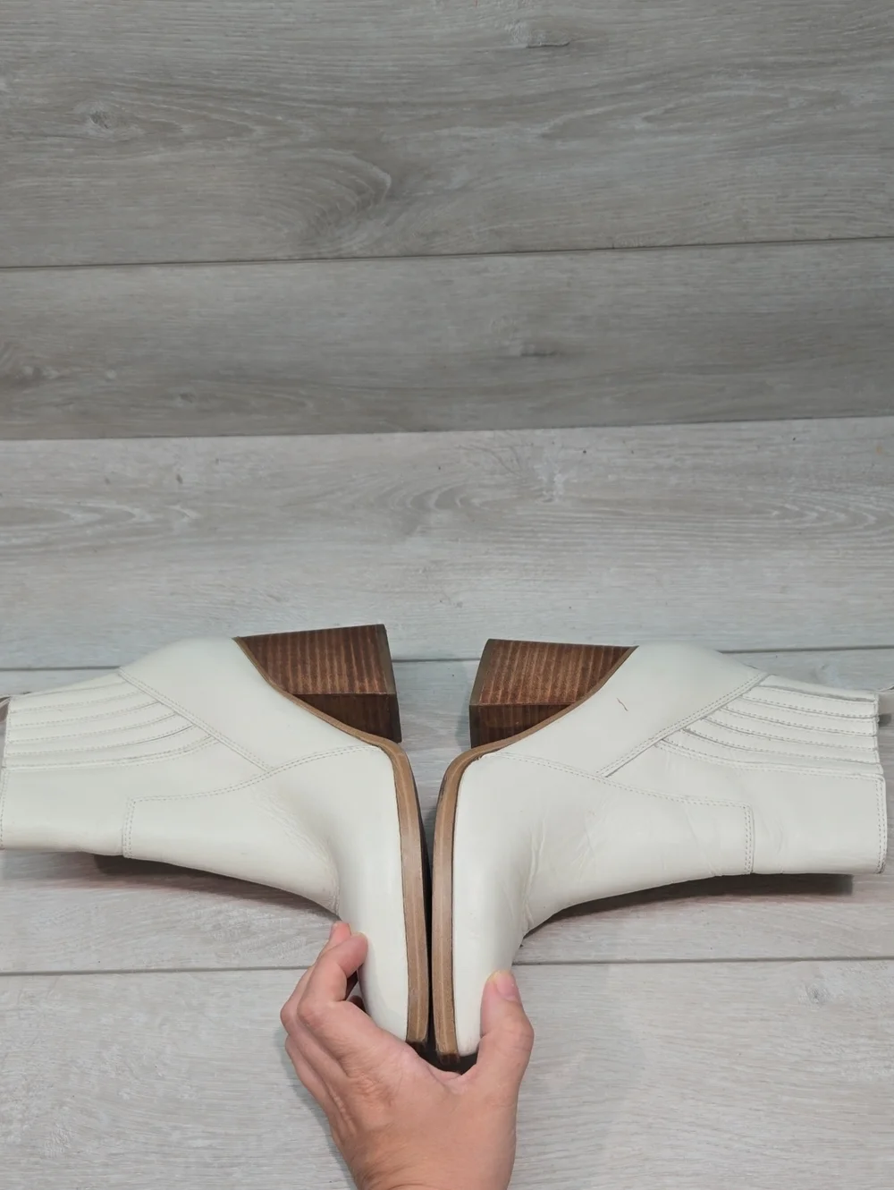 Marc Fisher Women's Marela Cream Leather Ankle Boots Block Heel Shoes Sz 6.5M
